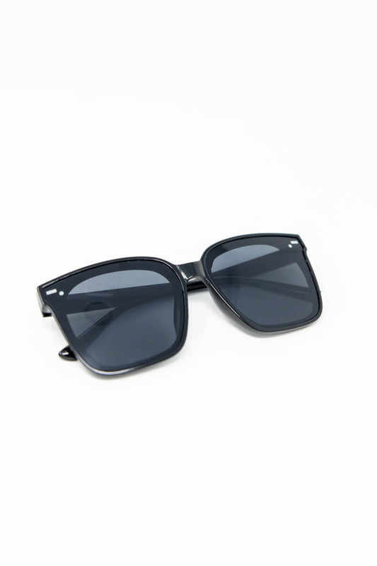 Throwing Shade Oversized Square Sunglasses