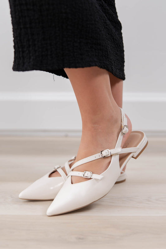 Fashion Week Strappy Pointed Toe Slingback Flats