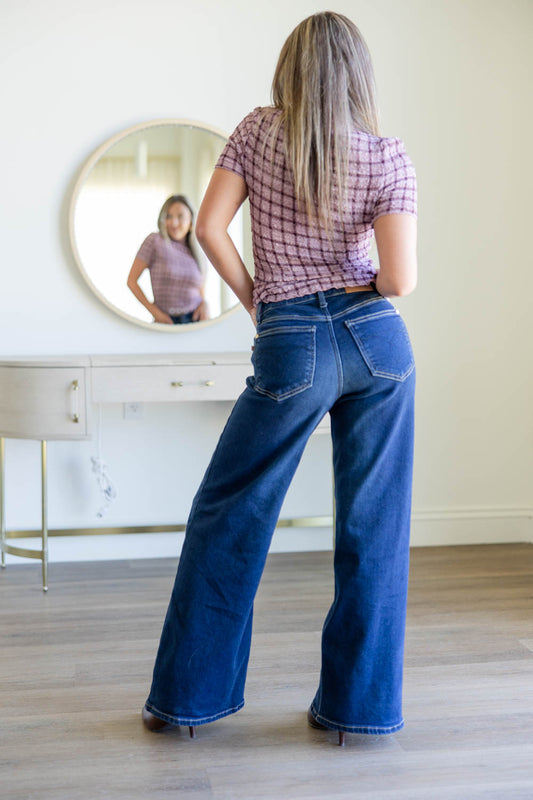 Picture Perfect REG/PETITE Dark Wash Classic Wide Leg Jeans