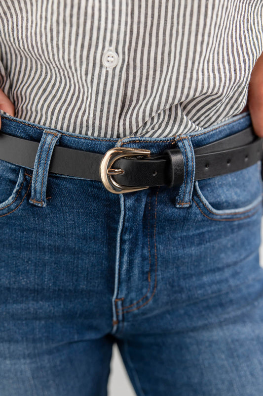 Sweet & Simple U Shaped Buckle Belt
