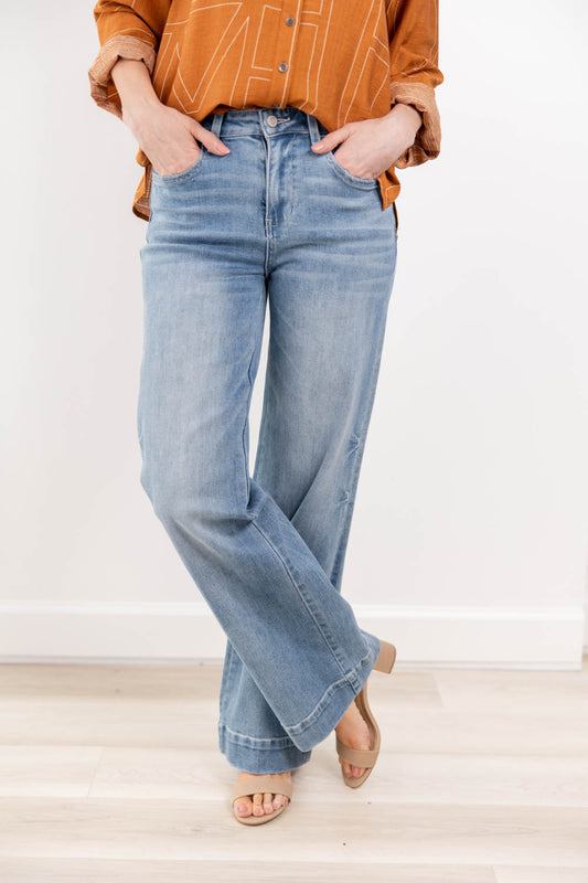 Serendipity Blues Classic Non-Distressed Mid Rise Jeans