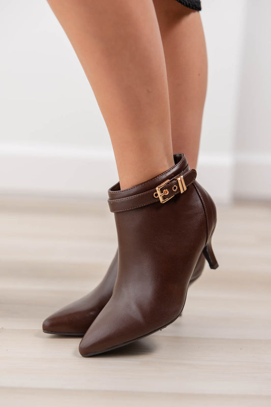Total Mood Pointed Toe Kitten Heel Booties