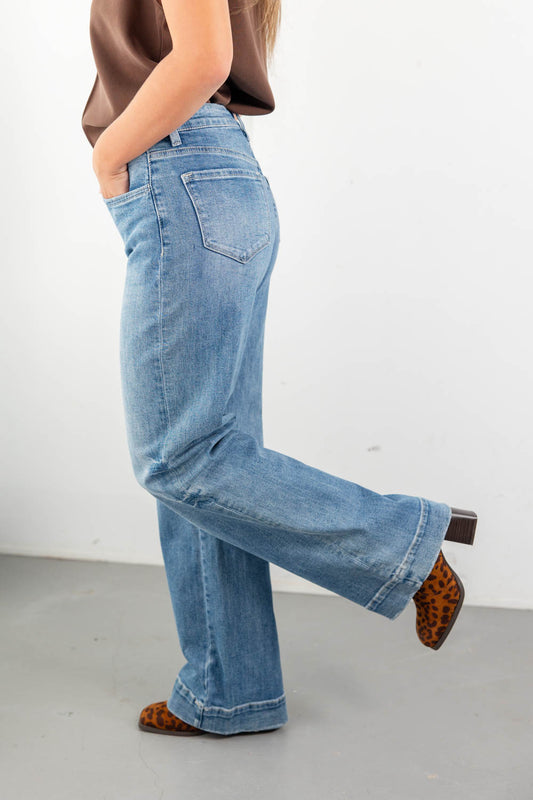 Serendipity Blues Classic Non-Distressed Mid Rise Jeans
