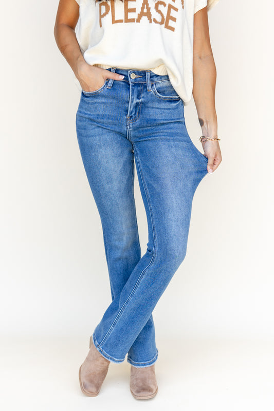 Whisked Away Slim Bootcut Lovervet Jeans