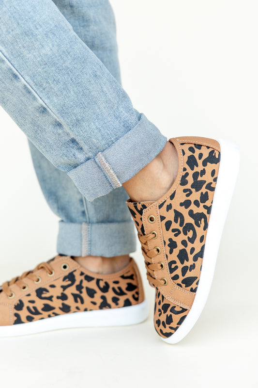 Queen Of Speed Leopard Sneakers