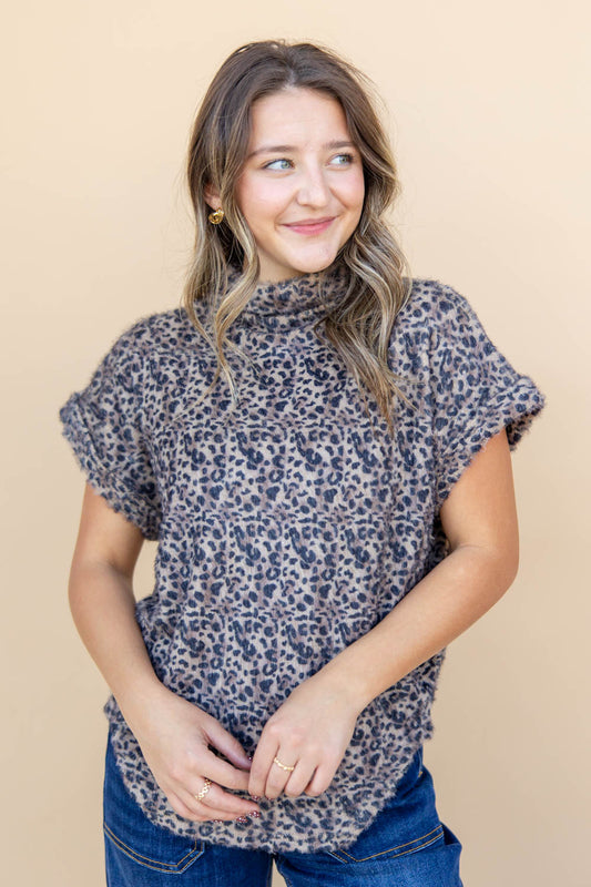 Claws Out Cutie Short Sleeve Top