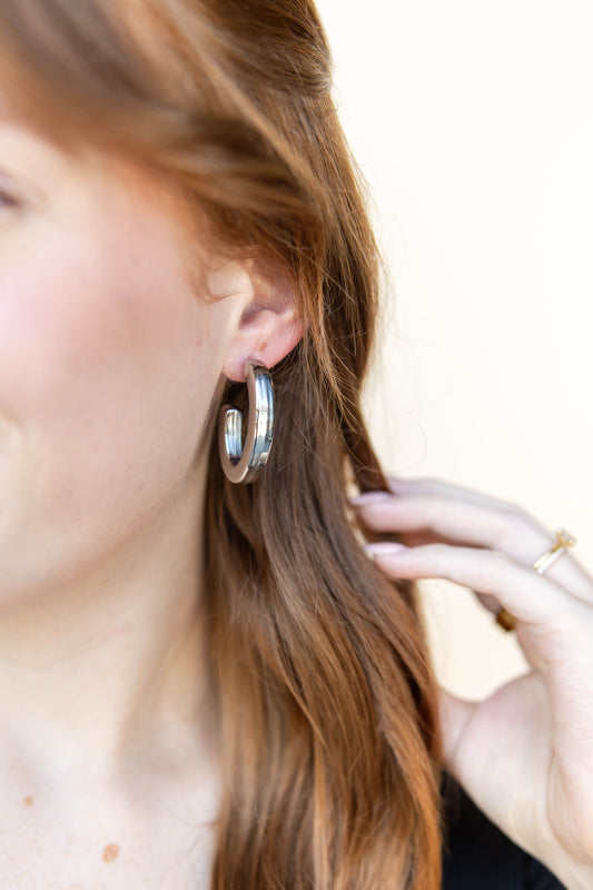 Polished Aura Oval Hoops