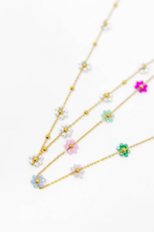 Daisies For Days Necklace