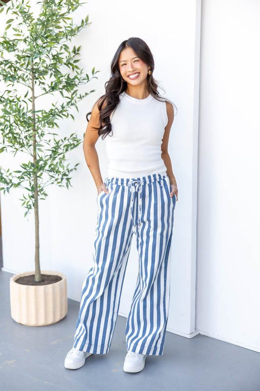 Chasing the Lines Drawstring Pants