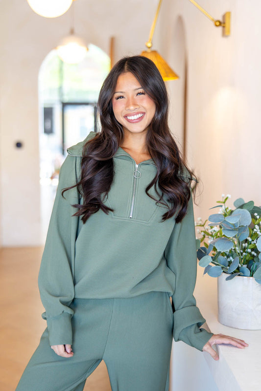 Relaxed Roots Matching Lounge Set