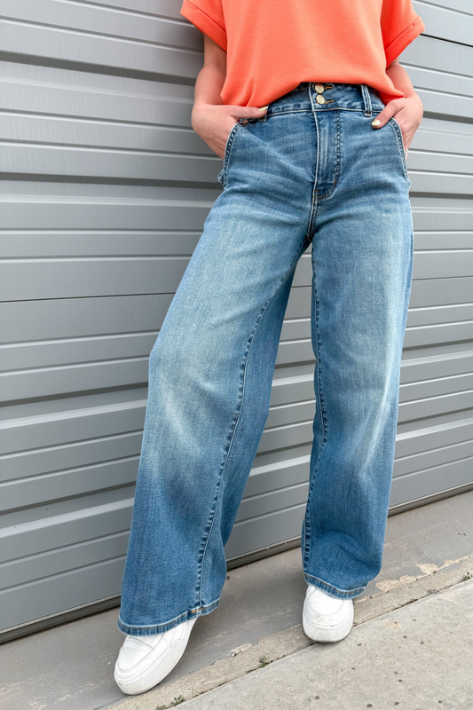 3 LENGTHS Tried & True Wide Leg Trouser Style Jeans