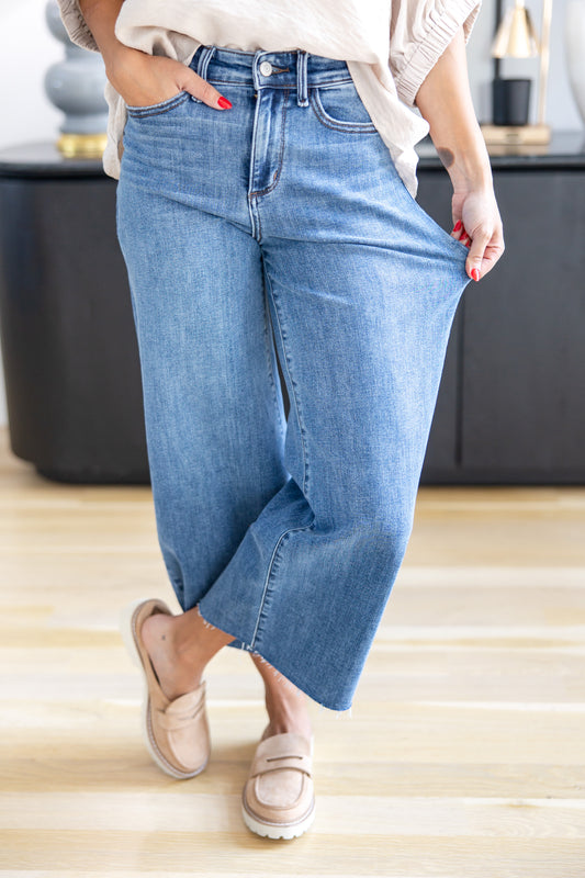 Uptown Edge Perfect Fit Crop Jeans