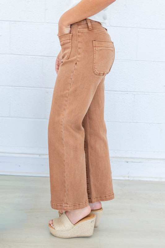 Cafe Kissed Patch Pocket Cropped Jeans