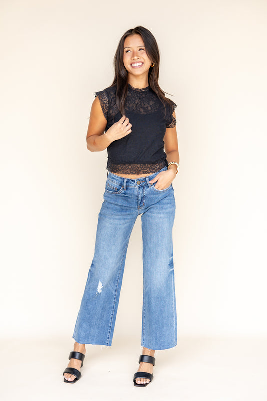 Lace & Laid Back Outfit