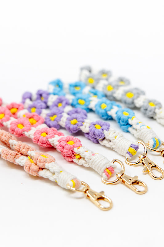 Daisy Wristlet Keychain