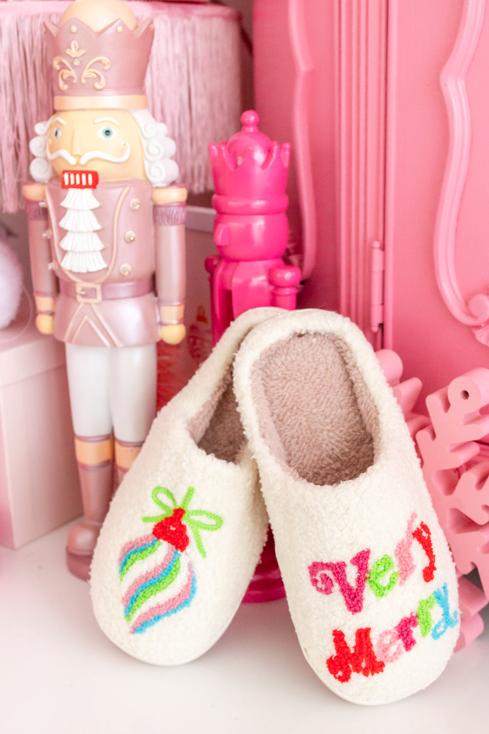 Very Merry Slippers Very Merry Slippers