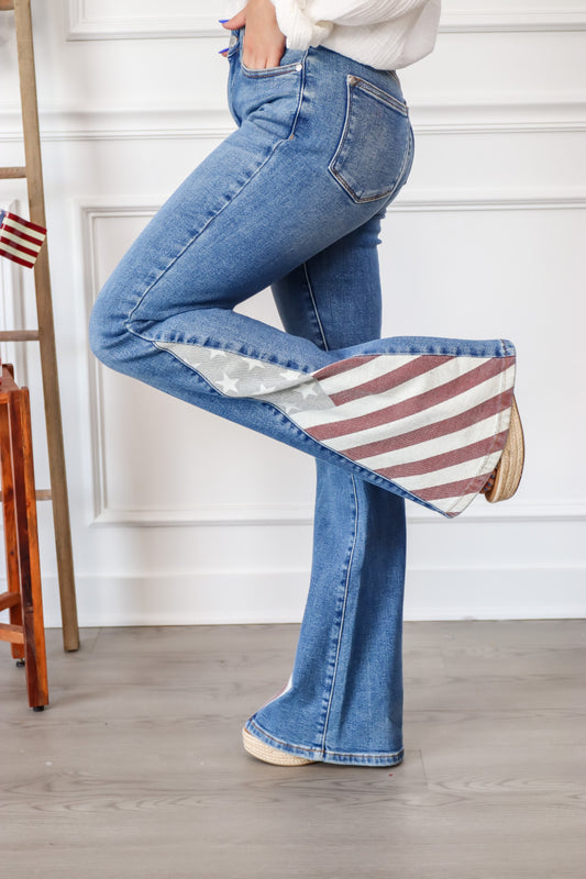 Judy Blue Reg/Plus American Sweetheart Flare Jeans