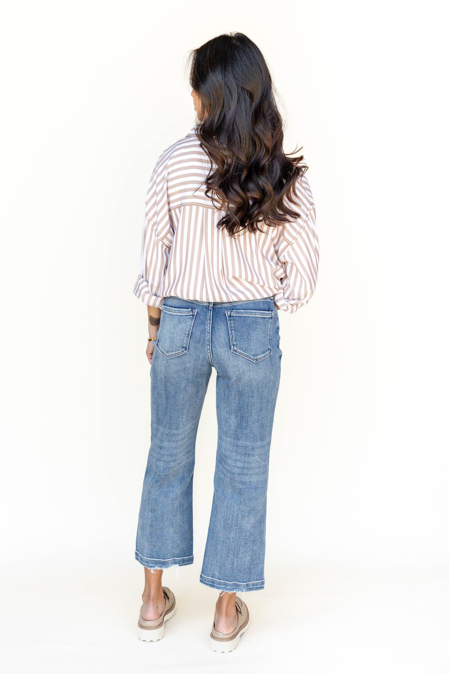 Own the Moment Classic Crop Jeans – Charming & Main