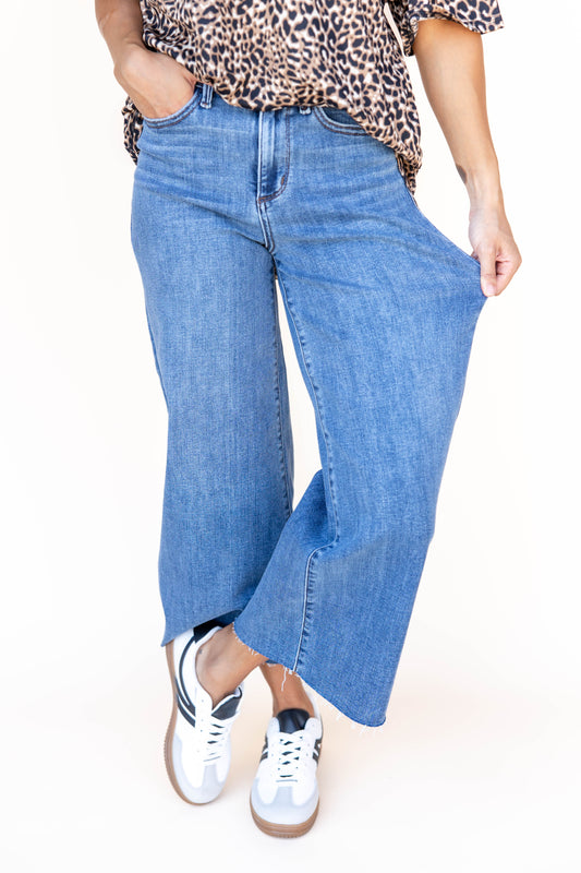 Uptown Edge Perfect Fit Crop Jeans