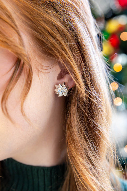 Mistle-Bow Stud Earrings