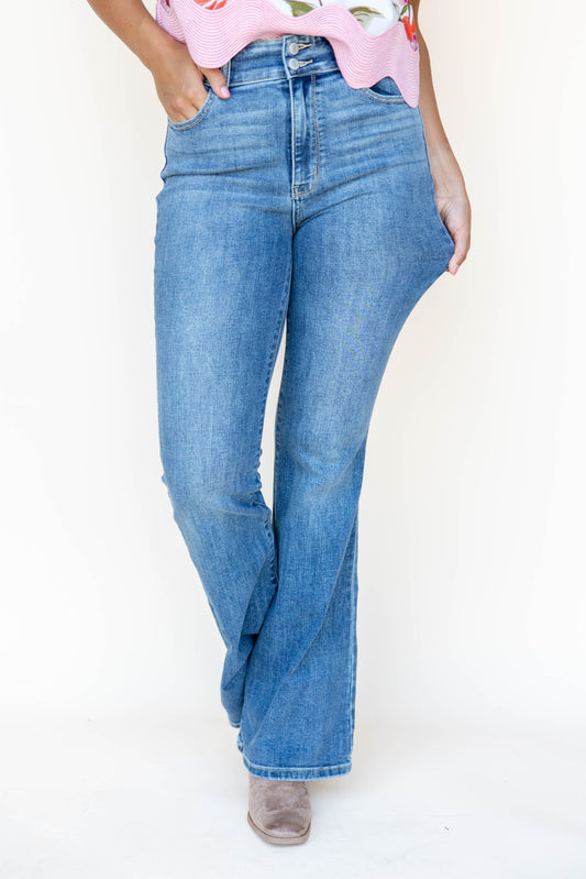 Daydream Believer Flare Judy Blue Jeans