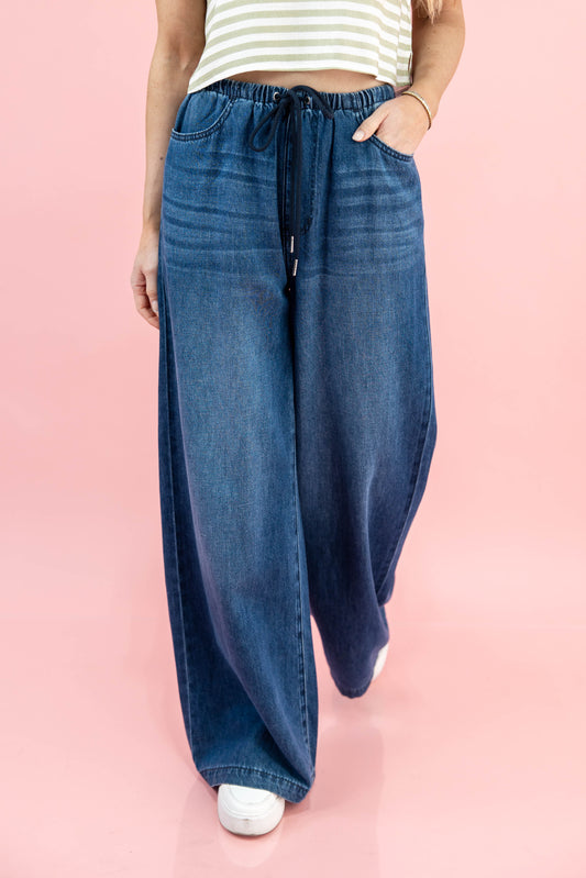 Almost Famous Featherweight Palazzo Jeans