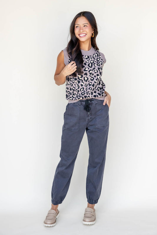 Moonlight Mist Dark Gray Jogger Jeans