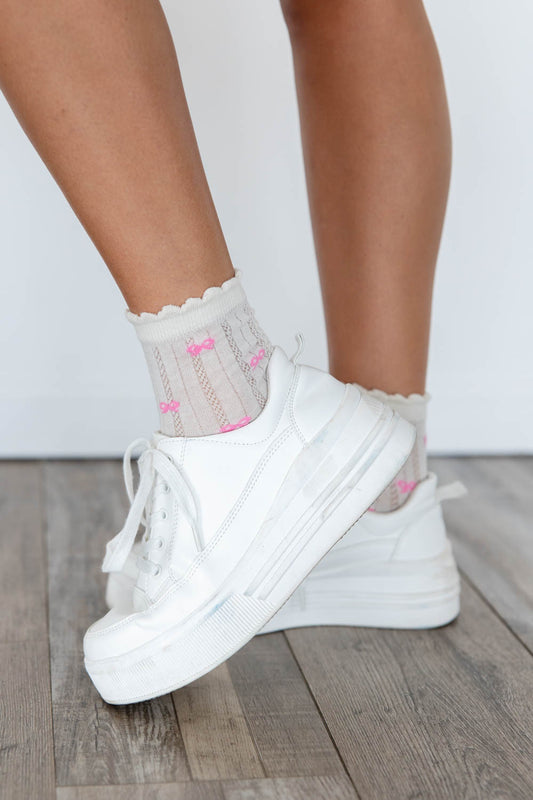 Bow So Sweet Ruffle Knit Socks