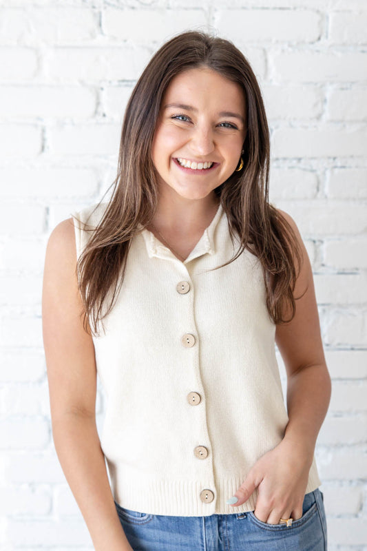 City Girl Sleeveless Button Down Top