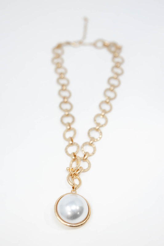 Polished Pearl Necklace